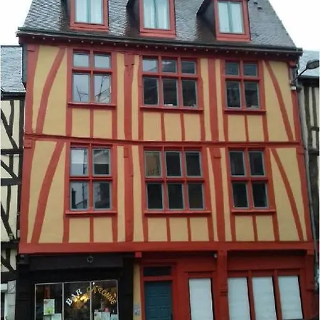 Loft St Antoine Apartman